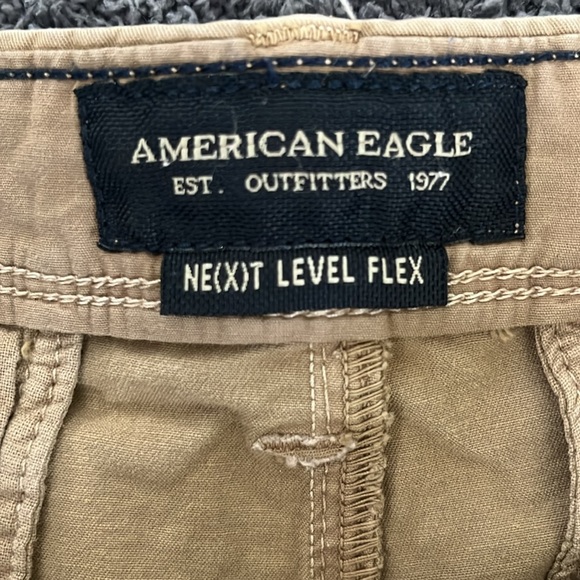 American Eagle Outfitters Men's Next Level Flex Classic Khaki Shorts Size 30 - Picture 2 of 7